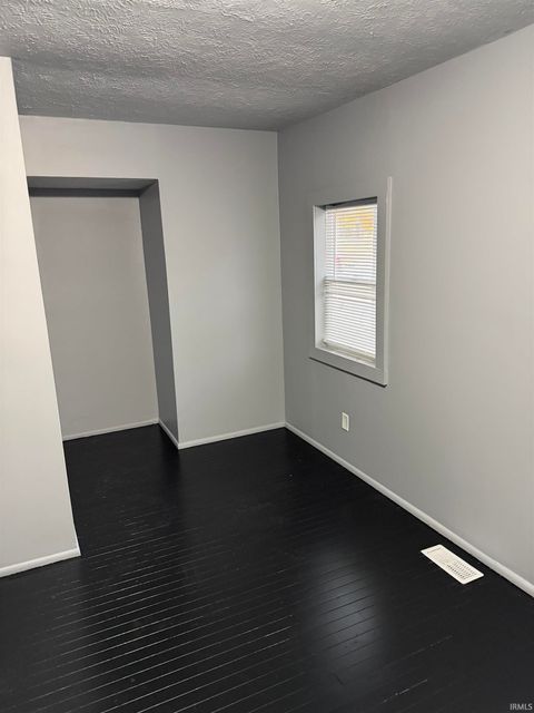 Tiny photo for 1142 E Jefferson Street, Kokomo, IN 46901 (MLS # 202543967)