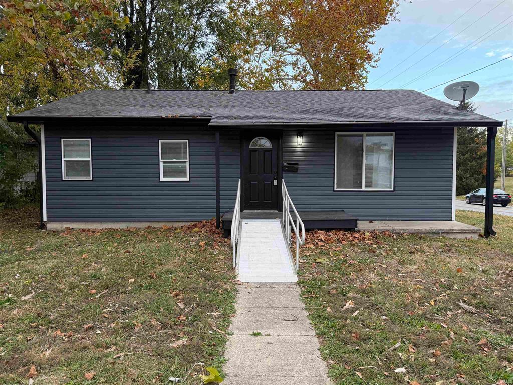 Photo for 1142 E Jefferson Street, Kokomo, IN 46901 (MLS # 202543967)