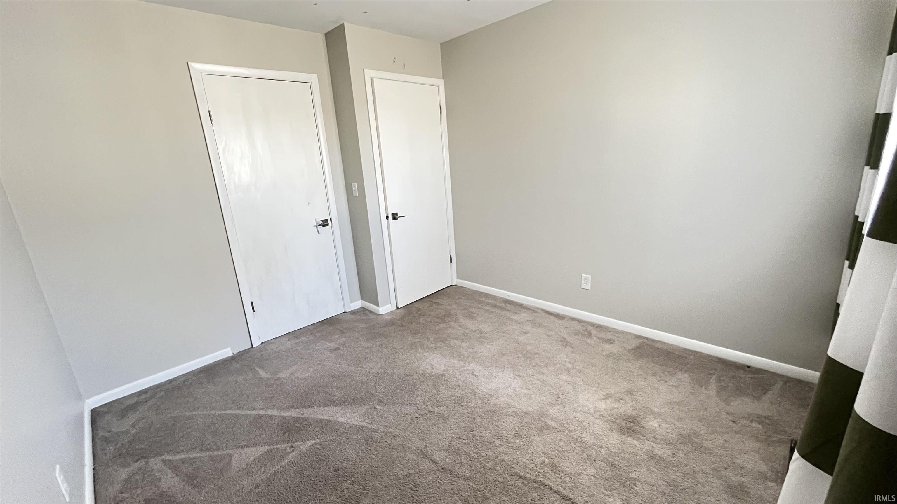 South Bend, Indiana 46614, United States, 3 Bedrooms Bedrooms, ,2 BathroomsBathrooms,Residential,Pending,122170