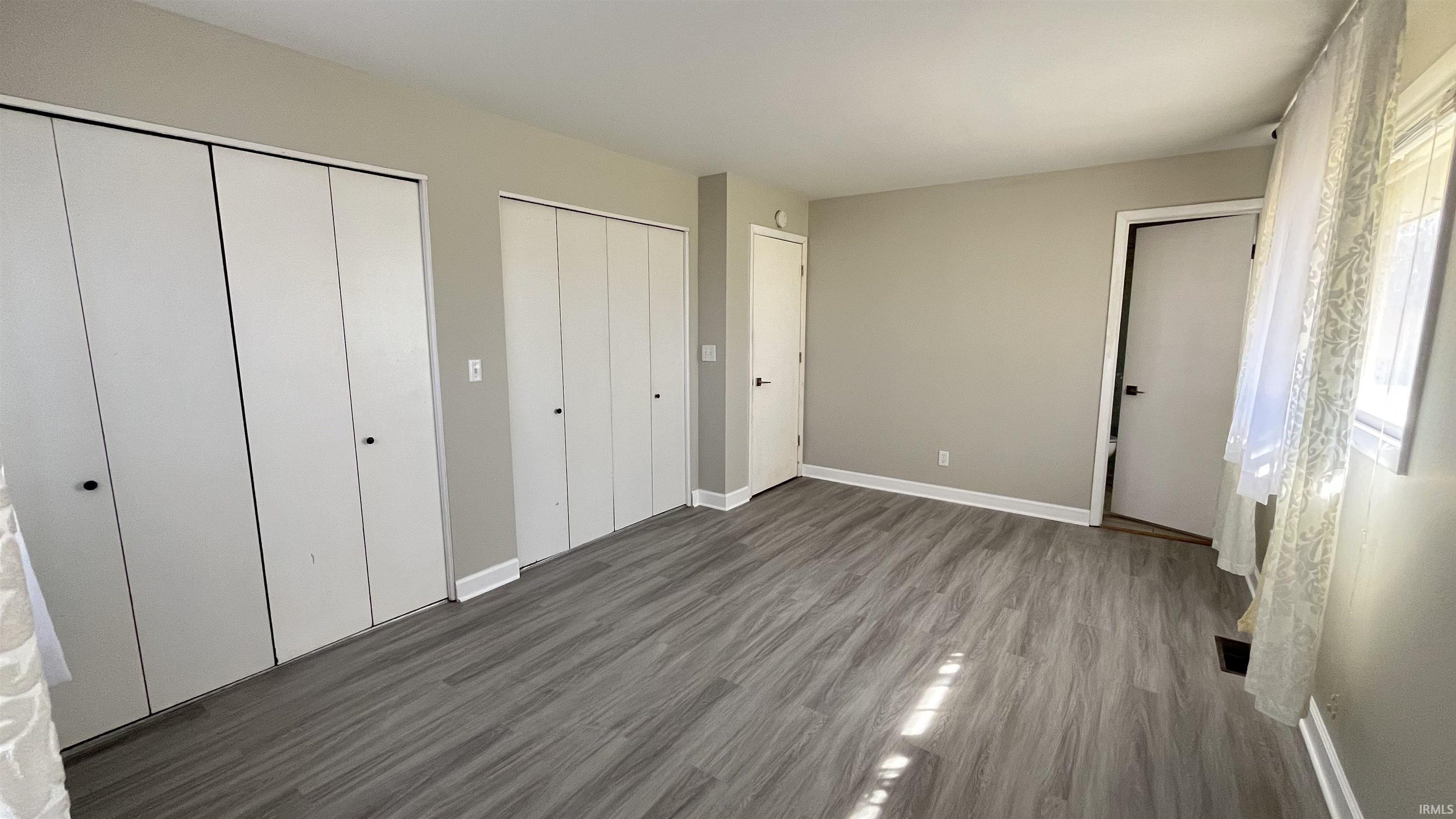 South Bend, Indiana 46614, United States, 3 Bedrooms Bedrooms, ,2 BathroomsBathrooms,Residential,Pending,122170