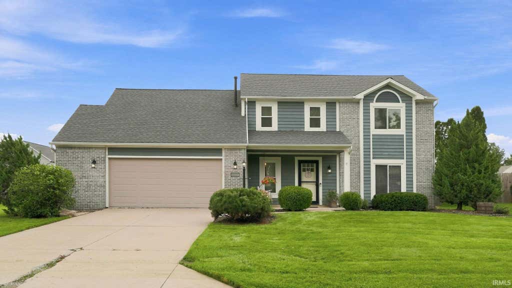 Photo of 11228 Tall Oak Run, Fort Wayne, IN 46845 (MLS # 202634030)