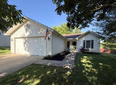 Photo of 504 S Crimson Court, Bloomington, IN 47403 (MLS # 202624250)