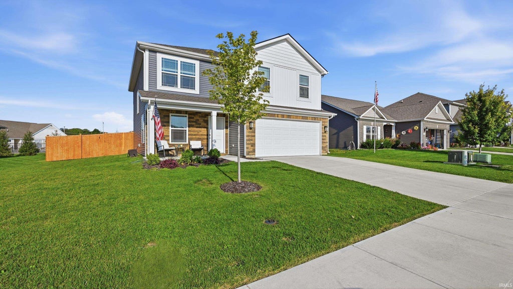 Photo of 822 Carson Lane, Greenfield, IN 46140 (MLS # 202635144)