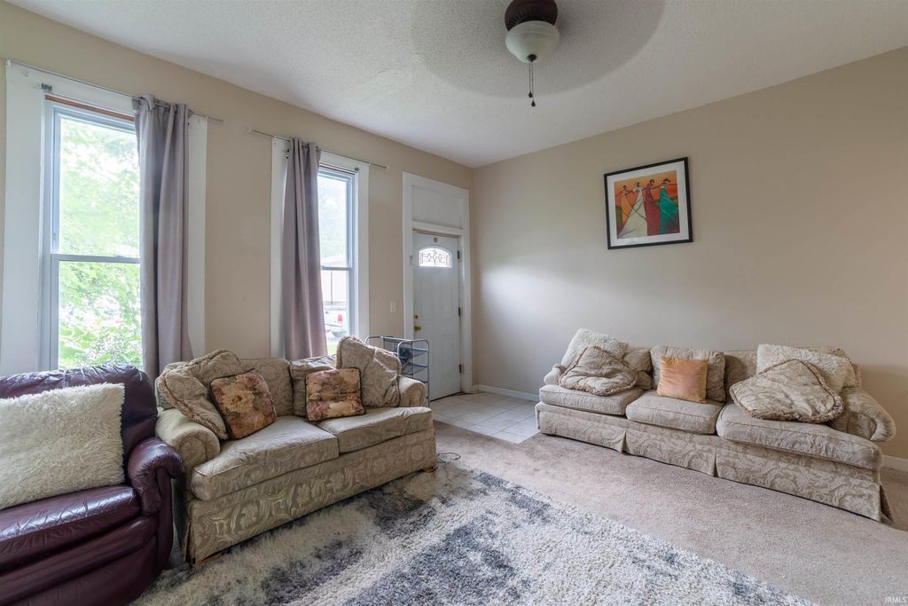 Photo of 2732 W Virginia Street, Evansville, IN 47712 (MLS # 202619526)