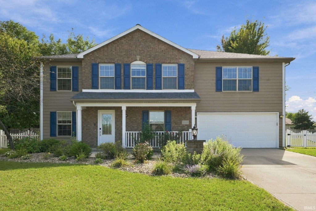 Photo of 1209 Obsidian Lane, Fort Wayne, IN 46845 (MLS # 202637707)