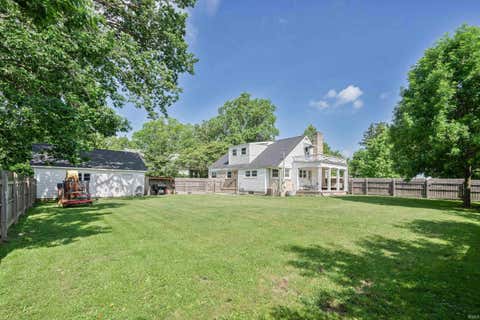 Tiny photo for 1617 W Sycamore Street, Kokomo, IN 46901 (MLS # 202623406)
