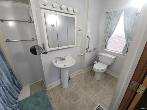 Tiny photo for 716 16th Street, Logansport, IN 46947 (MLS # 202536425)