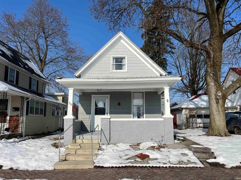 Tiny photo for 360 W 6th Street, Peru, IN 46970 (MLS # 202548312)