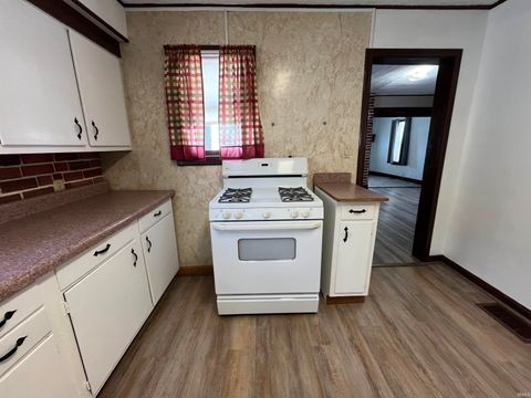 Tiny photo for 360 W 6th Street, Peru, IN 46970 (MLS # 202548312)