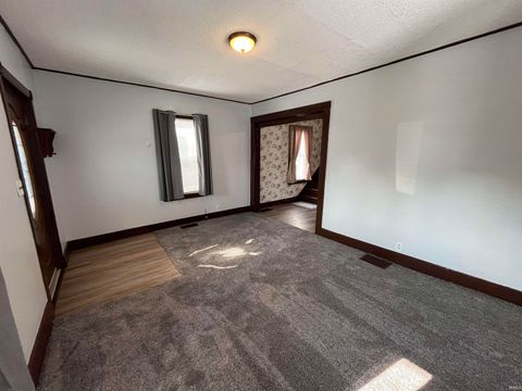 Tiny photo for 360 W 6th Street, Peru, IN 46970 (MLS # 202548312)