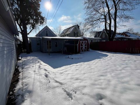 Tiny photo for 360 W 6th Street, Peru, IN 46970 (MLS # 202548312)