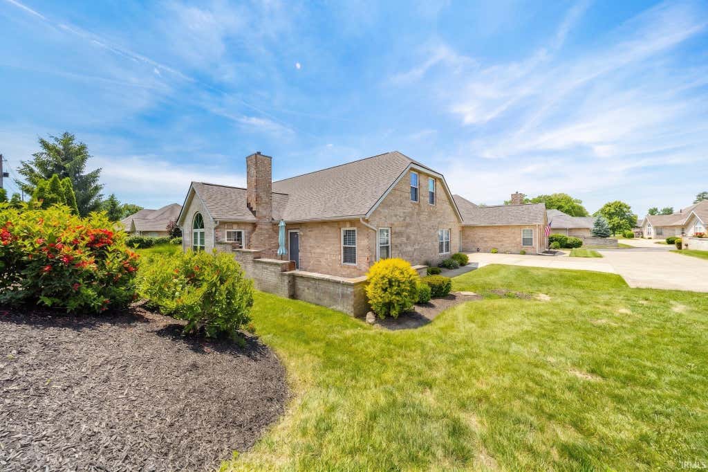 Photo of 3065 W Applewood Court, Muncie, IN 47304 (MLS # 202622386)