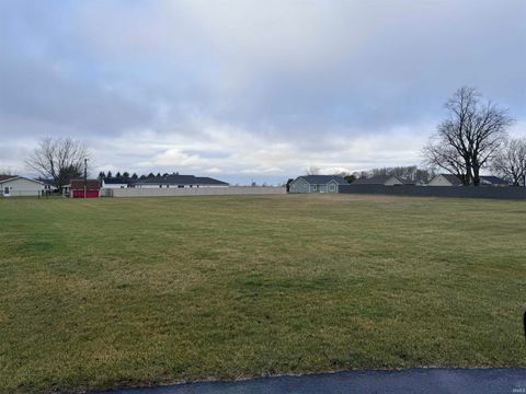 Tiny photo for 591 N US 35 Highway, Winamac, IN 46996 (MLS # 202423747)