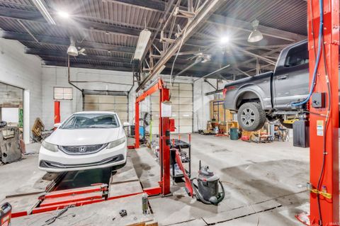 Tiny photo for 701 Krueger Street, Kendallville, IN 46755 (MLS # 202545501)