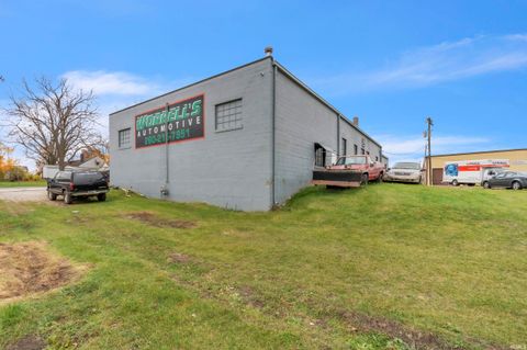 Tiny photo for 701 Krueger Street, Kendallville, IN 46755 (MLS # 202545501)