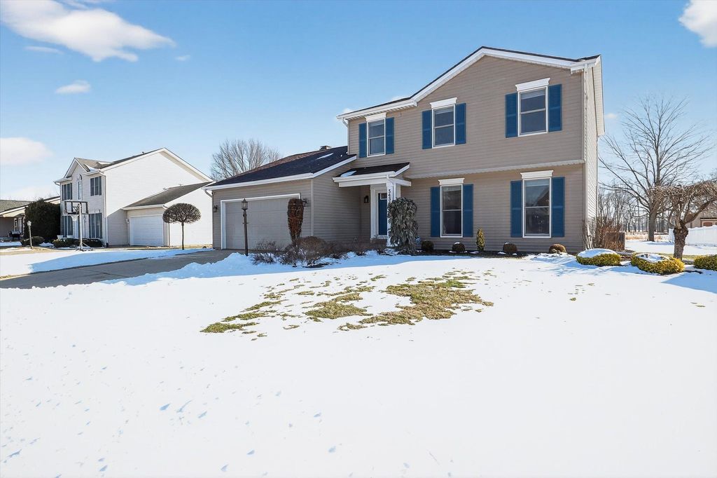 Photo of 54344 Sagewood Drive, Mishawaka, IN 46545 (MLS # 202608068)