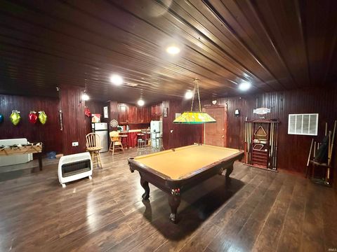 Tiny photo for 200 E Columbia Street, Evansville, IN 47711 (MLS # 202612550)