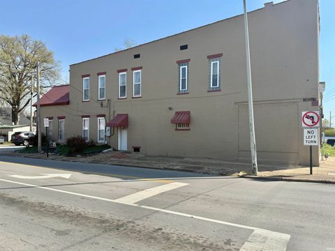 Tiny photo for 200 E Columbia Street, Evansville, IN 47711 (MLS # 202612550)