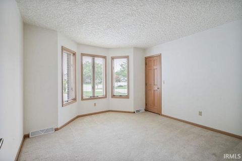 Tiny photo for 503 Sagebrush Drive, Kokomo, IN 46901 (MLS # 202619812)
