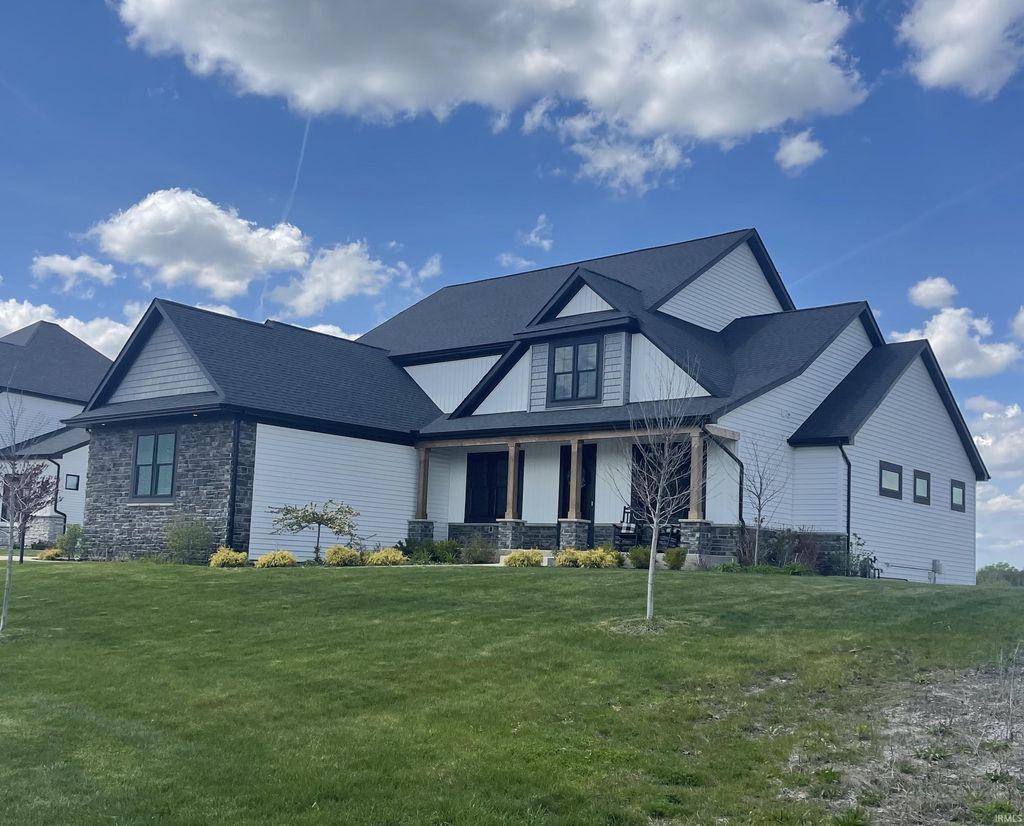 Photo of 18607 Fontana Drive, South Bend, IN 46637 (MLS # 202614895)