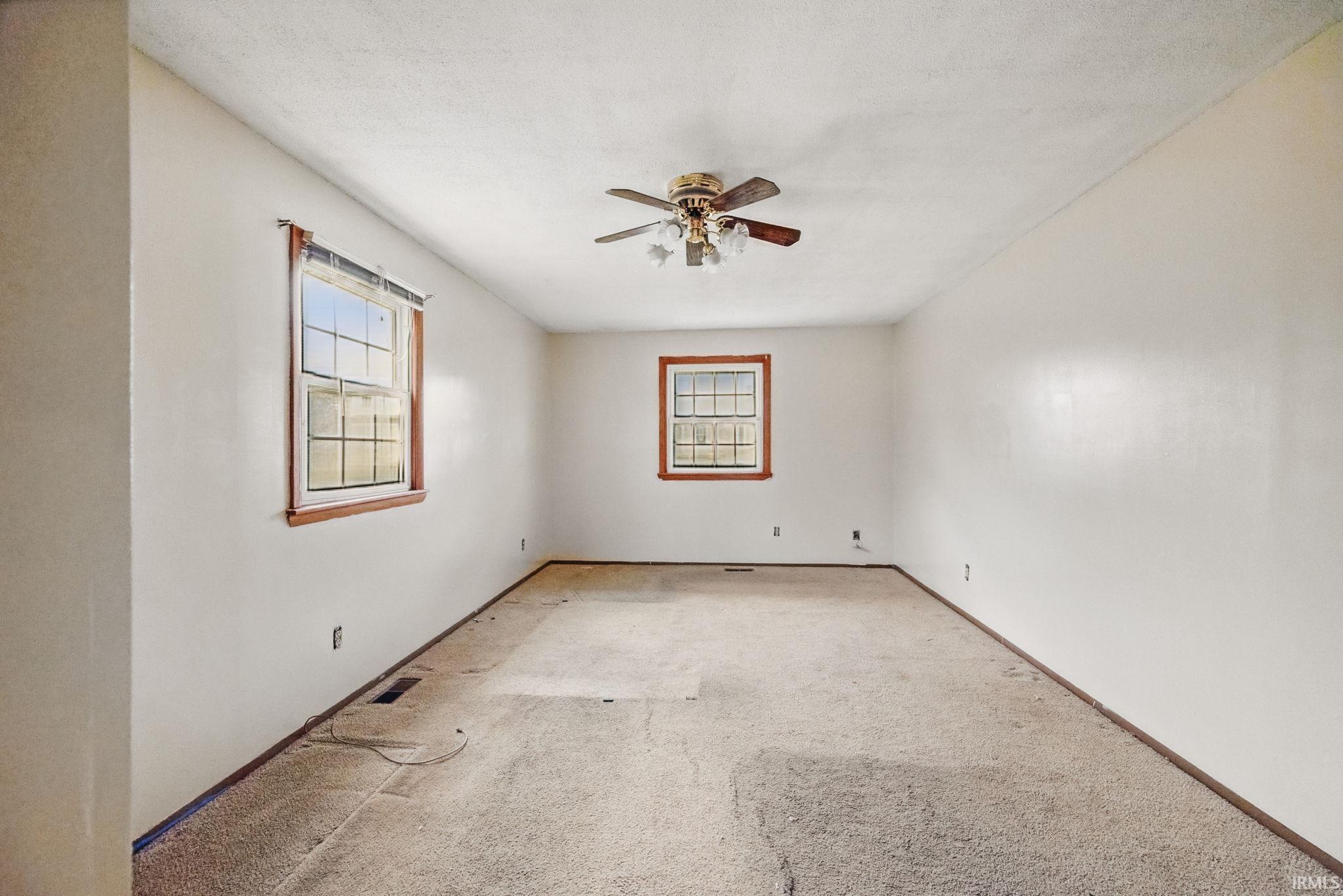 West Lafayette, Indiana 47906, United States, 4 Bedrooms Bedrooms, ,2 BathroomsBathrooms,Residential,Active,95039