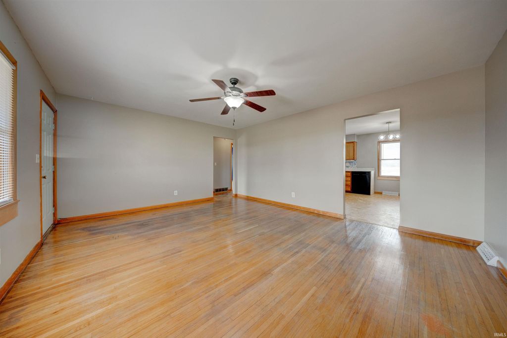 Photo of 4562 W County Road 400 N, Richland, IN 47634 (MLS # 202607436)