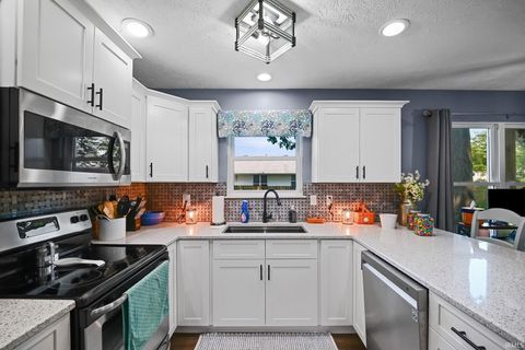 Tiny photo for 3320 Dover Lane, Lafayette, IN 47909 (MLS # 202628705)