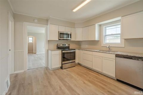 Tiny photo for 513 Richardt Avenue, Evansville, IN 47711 (MLS # 202616158)