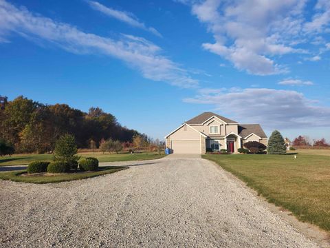 Photo of 6790 S 500 E, Columbia City, IN 46725 (MLS # 202544200)