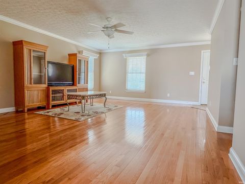 Tiny photo for 225 Maple Run Estates Blvd Blvd, Springville, IN 47462 (MLS # 202612749)