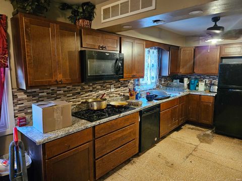 Tiny photo for 1136 W 9th St Street, Rochester, IN 46975 (MLS # 202542757)