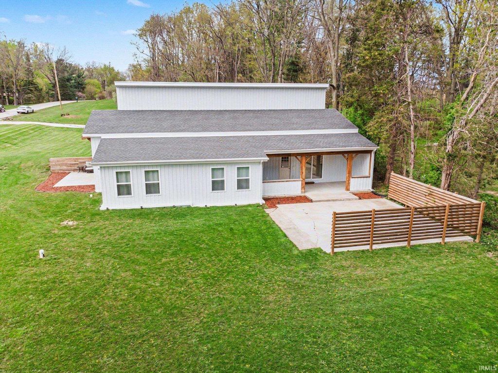 Photo of 17303 Ireland Road, South Bend, IN 46614 (MLS # 202614320)