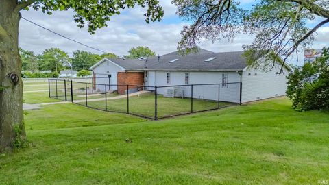 Tiny photo for 1719 N Faith Road, Kokomo, IN 46901 (MLS # 202421830)