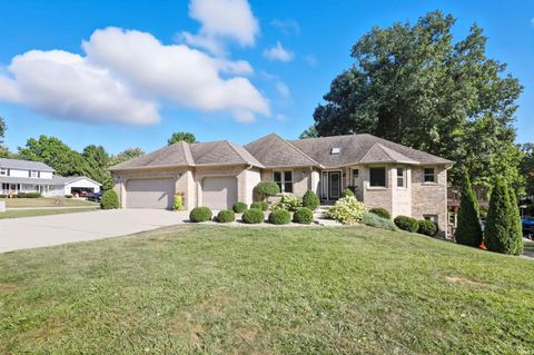 Photo of 815 Morse Landing Drive, Cicero, IN 46034 (MLS # 202537771)