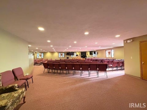 Tiny photo for 902 Manchester Avenue, Wabash, IN 46992 (MLS # 202644798)