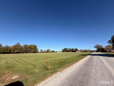 Tiny photo for 902 Manchester Avenue, Wabash, IN 46992 (MLS # 202644798)