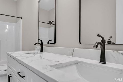 Tiny photo for 717 S Henderson Street #1, Bloomington, IN 47401 (MLS # 202612339)