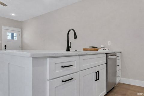 Tiny photo for 717 S Henderson Street #1, Bloomington, IN 47401 (MLS # 202612339)