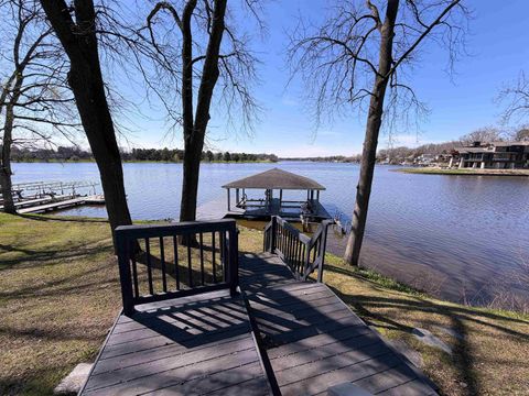 Tiny photo for 3484 N Shore Acres Court, Monticello, IN 47960 (MLS # 202611835)