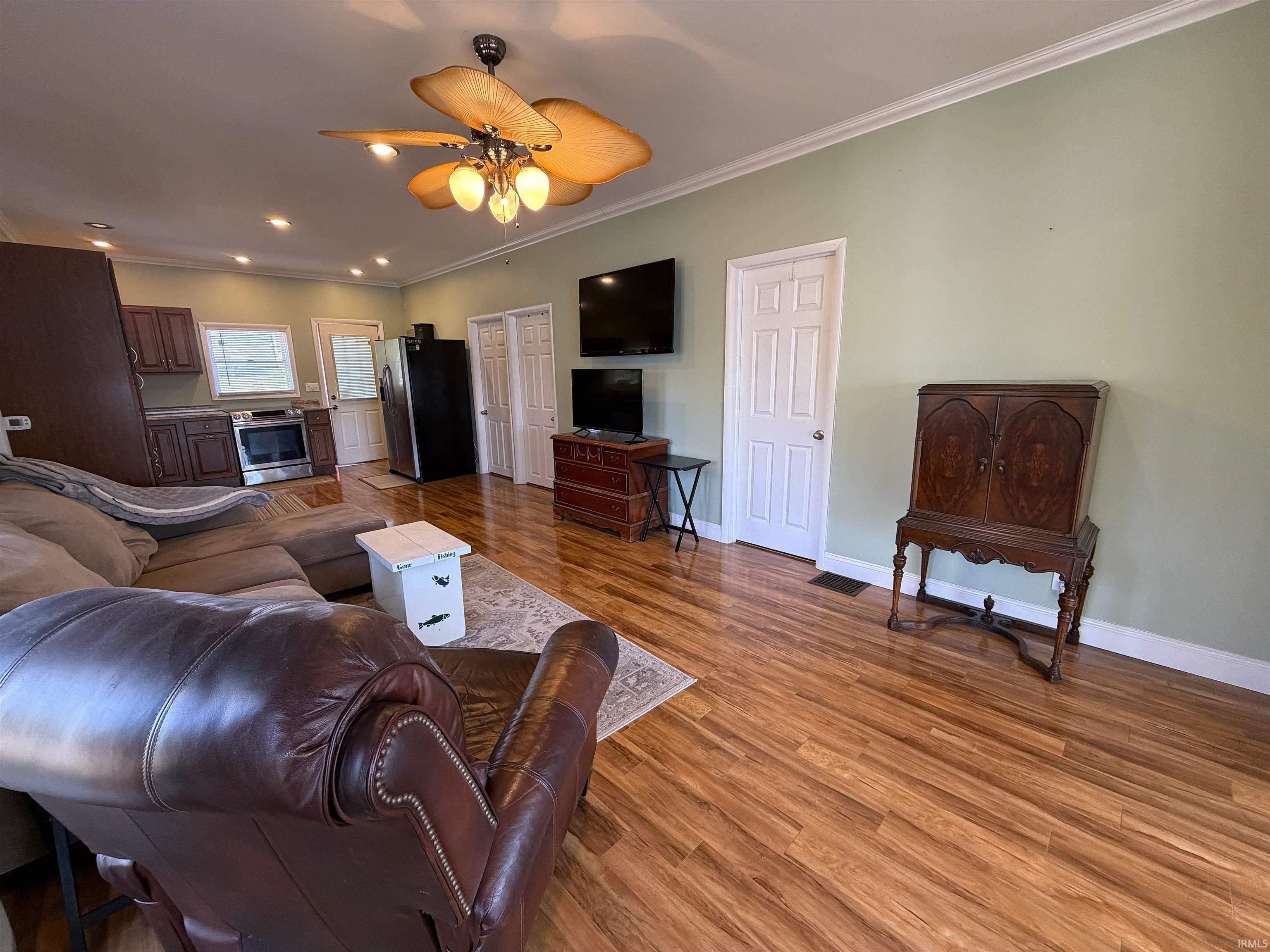 3484 N Shore Acres Court