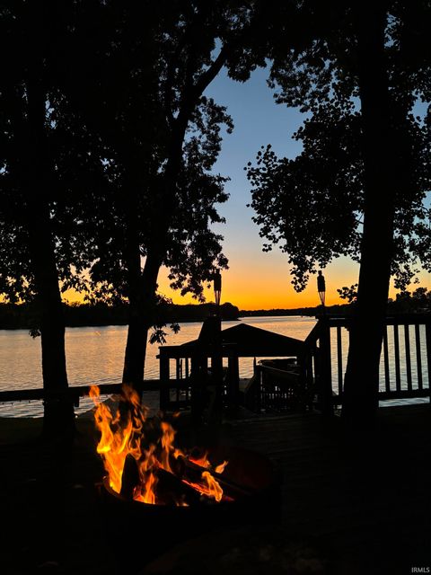 Tiny photo for 3484 N Shore Acres Court, Monticello, IN 47960 (MLS # 202611835)