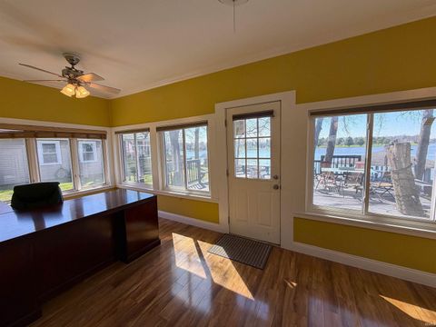 Tiny photo for 3484 N Shore Acres Court, Monticello, IN 47960 (MLS # 202611835)