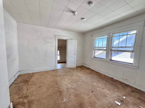 Tiny photo for 1207 S Washington Street, Kokomo, IN 46902 (MLS # 202635000)