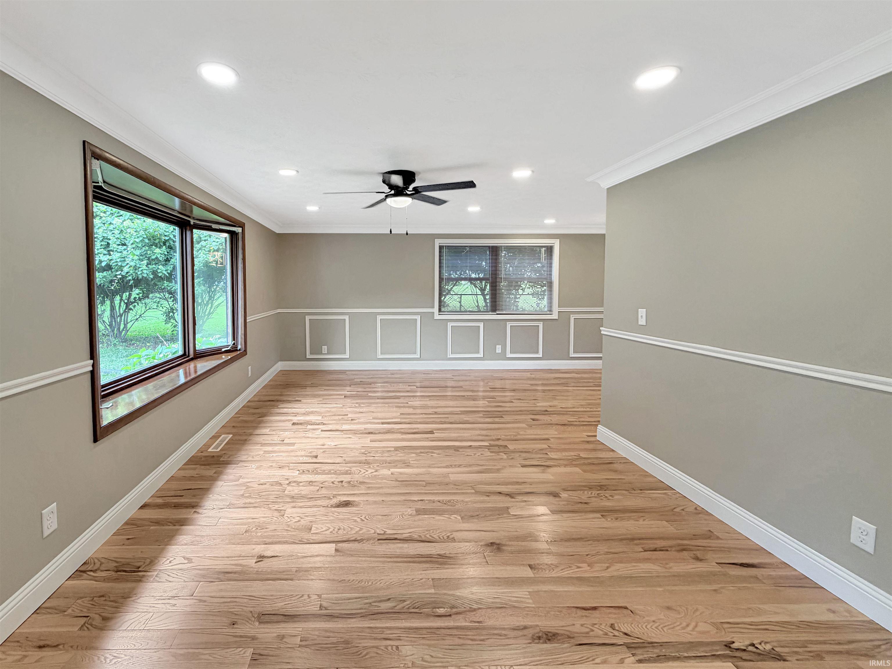 1348 N Lakeview Drive