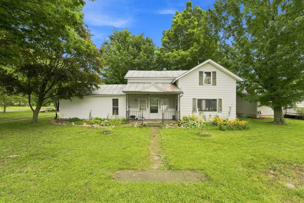 Photo of 3950 S 800 W, Hudson, IN 46747 (MLS # 202633569)