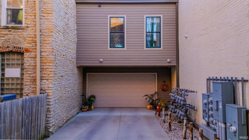 Photo of 76 W Canal Street, Wabash, IN 46992 (MLS # 202602315)