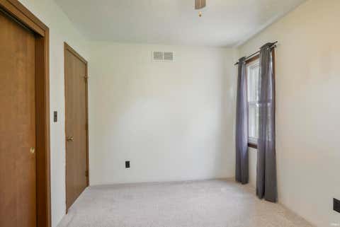 Tiny photo for 747 E Lewellen Road, Salem, IN 47167 (MLS # 202619574)