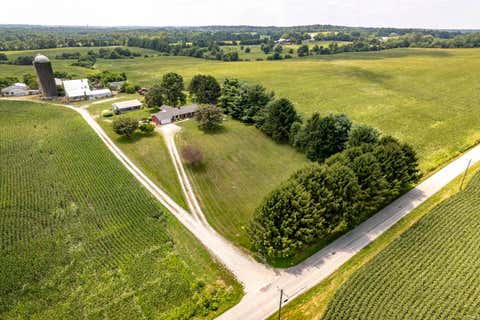 Tiny photo for 747 E Lewellen Road, Salem, IN 47167 (MLS # 202619574)