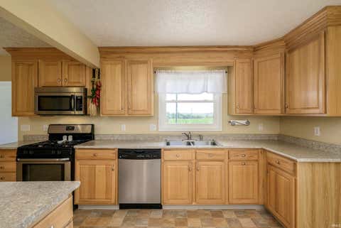 Tiny photo for 747 E Lewellen Road, Salem, IN 47167 (MLS # 202619574)