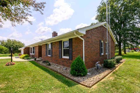 Tiny photo for 747 E Lewellen Road, Salem, IN 47167 (MLS # 202619574)